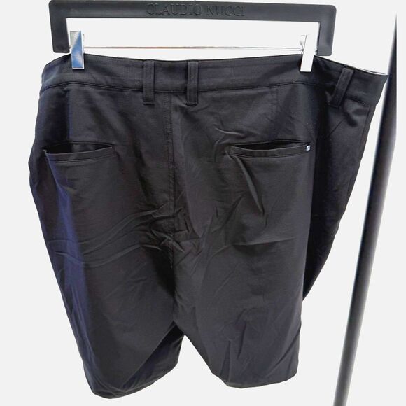 Travis Mathew Wanderlust Short 9" - black. - Picture 2 of 3